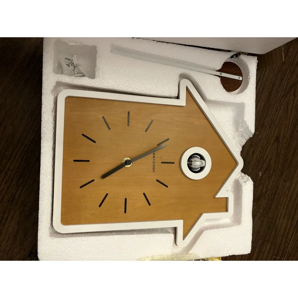 New SHISEDECO Modern Clock Wall Clock With Pendulum and Bird Natural Cuckoo Call